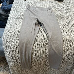 Gray Ribbed Leggings ALO leggings